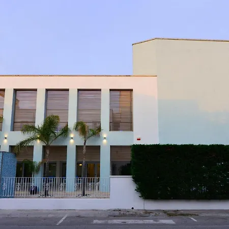 Hotel Tuareg Campomarino (Taranto)