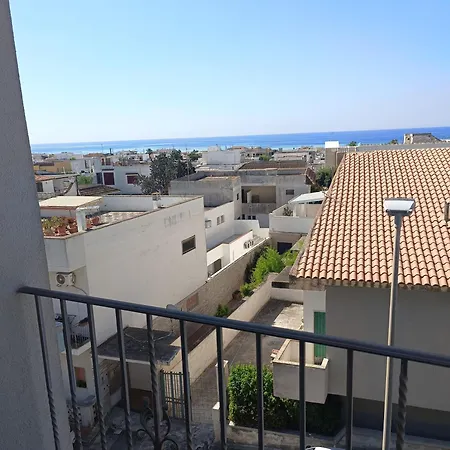 Hotel Tuareg Campomarino (Taranto)