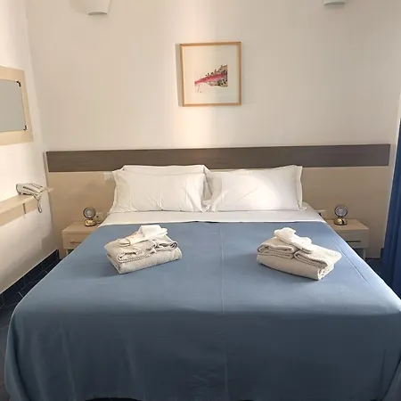 Tuareg Hotel Campomarino (Taranto)